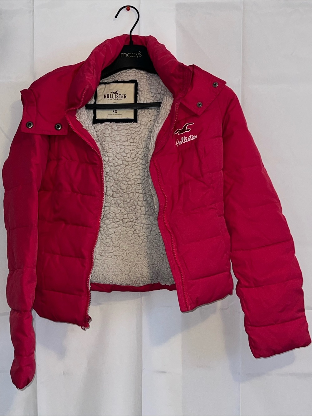 Hollister Cream Sherpa Jacket with Red Trim
